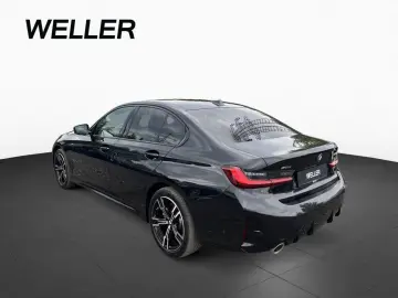 BMW 330e xDrive Lim M Sport HUD 360  DA ACC Memory