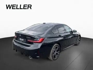 BMW 330e xDrive Lim M Sport HUD 360  DA ACC Memory
