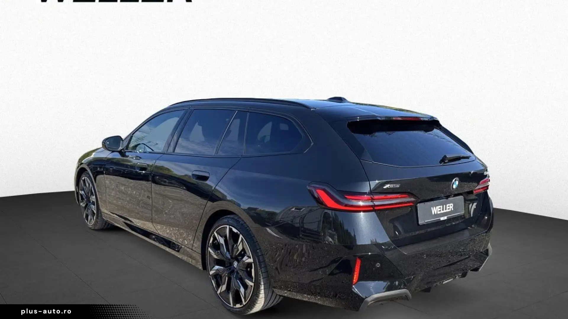 BMW 520dA xDr T M SPORT PRO Pano AHK 360  B&W St Go