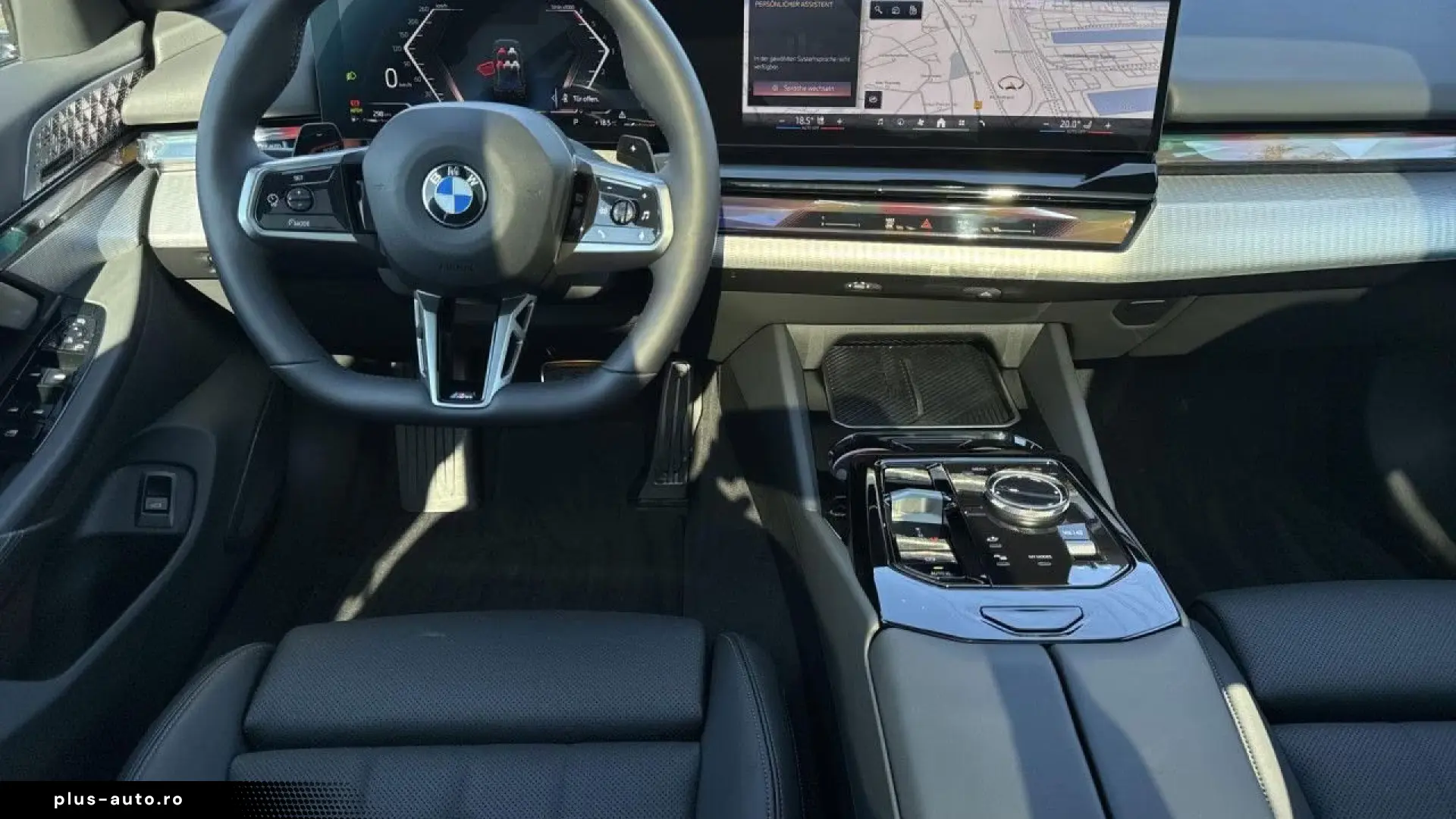 BMW 520dA xDr T M SPORT PRO Pano AHK 360  B&W St Go