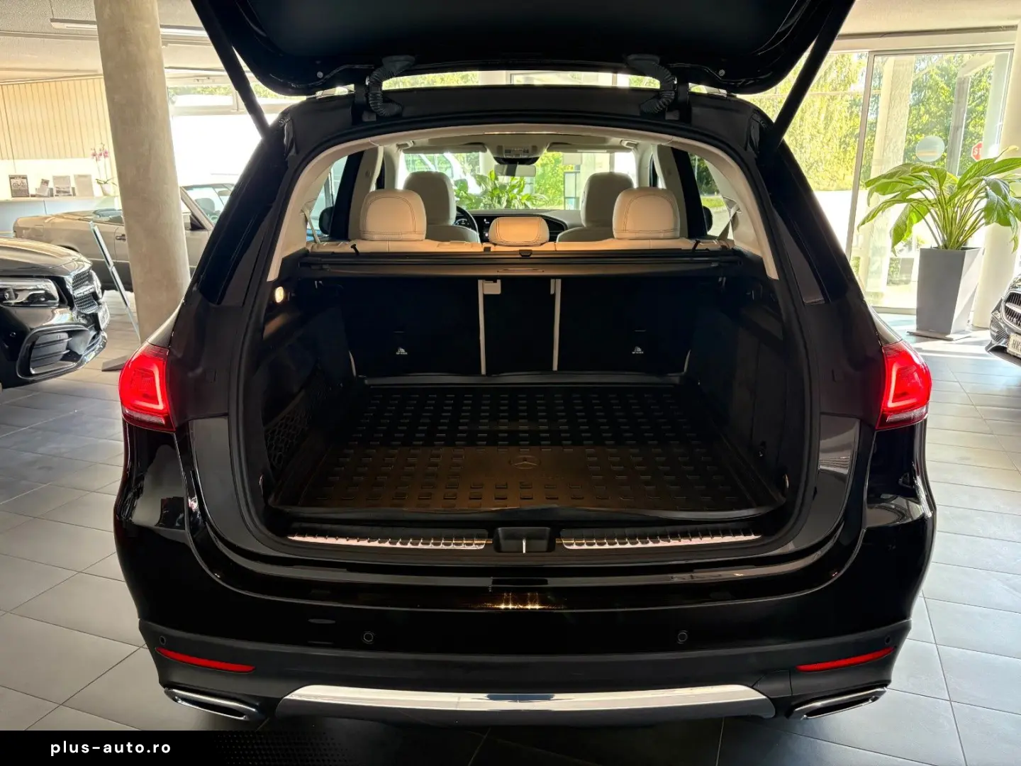 MERCEDES-BENZ GLE 300 d 4M