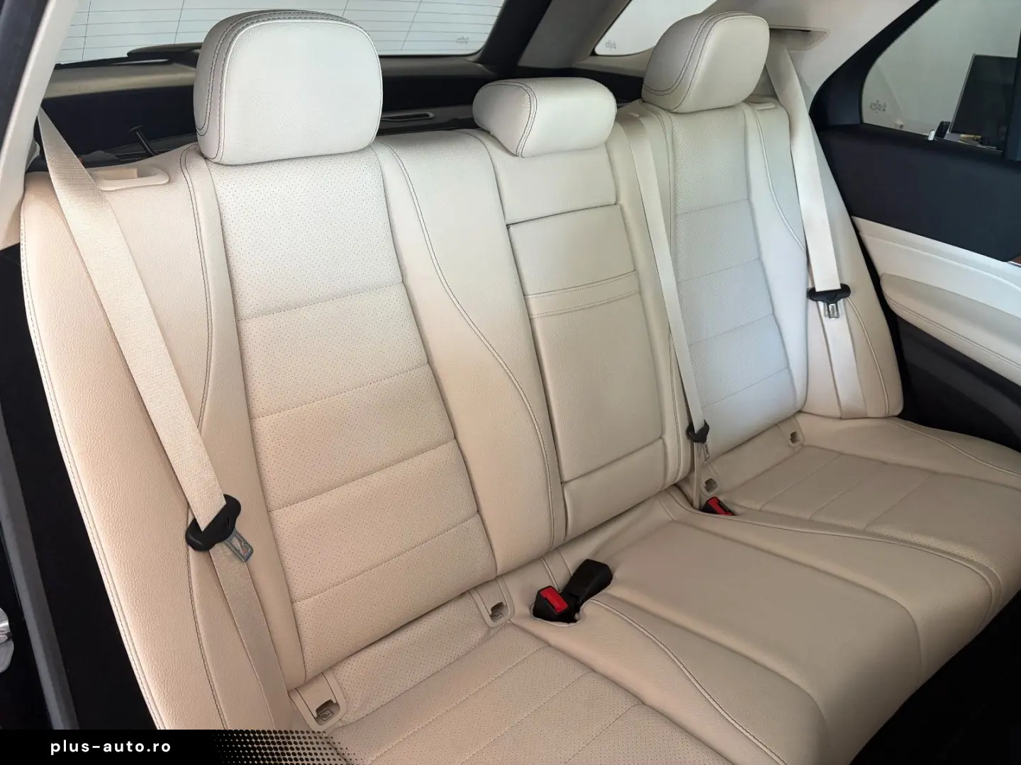 MERCEDES-BENZ GLE 300 d 4M