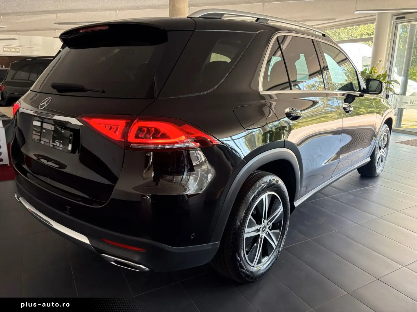 MERCEDES-BENZ GLE 300 d 4M