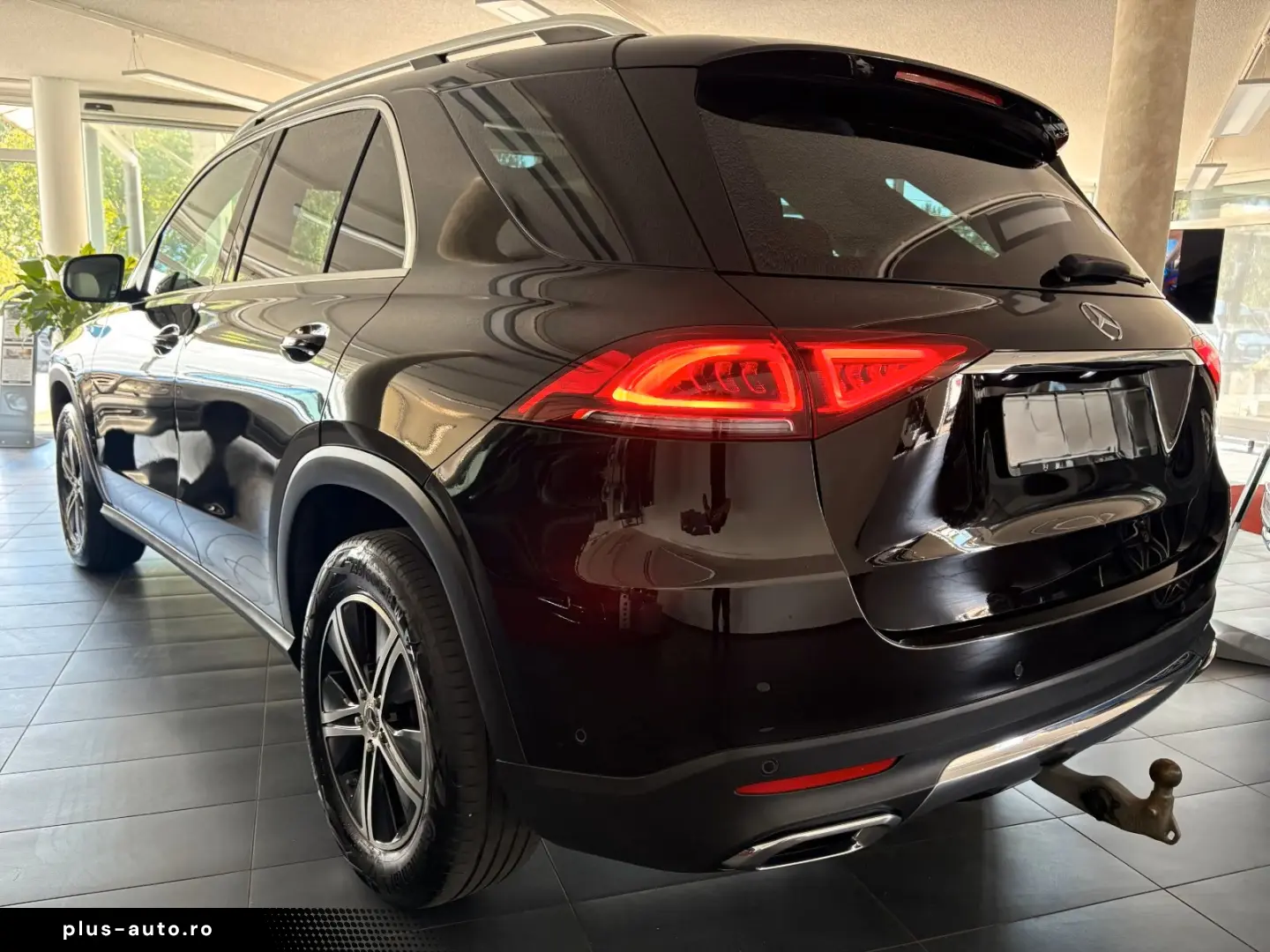 MERCEDES-BENZ GLE 300 d 4M