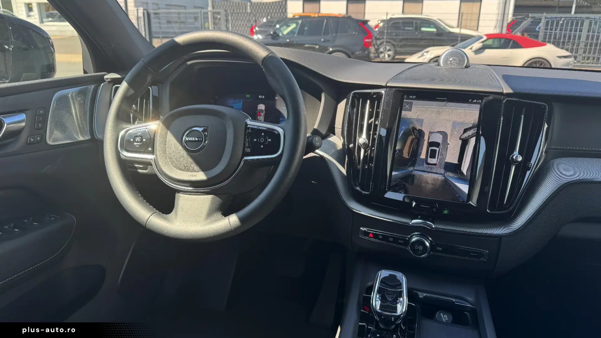 Volvo XC60 T6 AWD Ultra Black Edition • Four-C Masaj 360