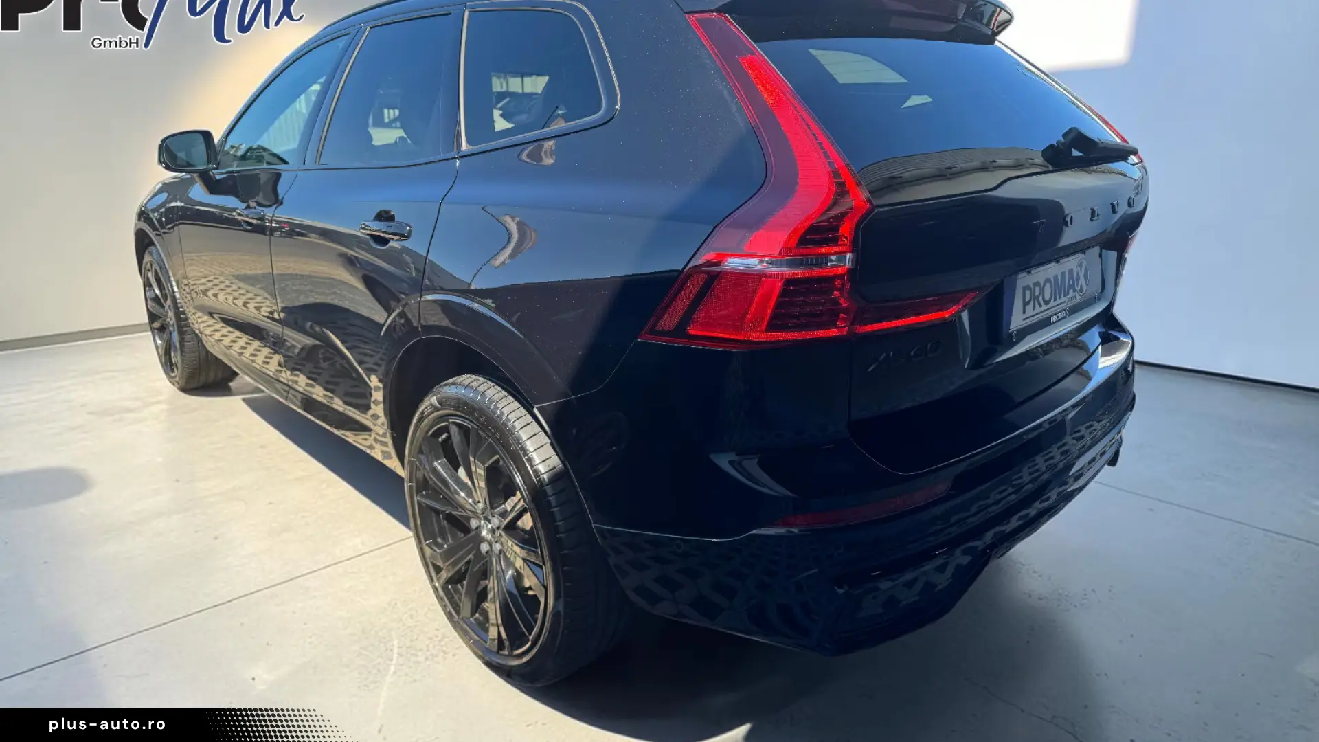 Volvo XC60 T6 AWD Ultra Black Edition • Four-C Masaj 360