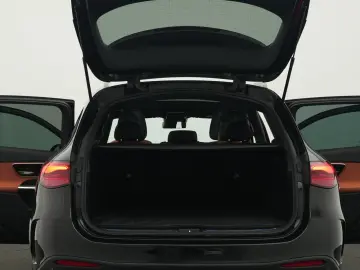 MERCEDES-BENZ GLC 220 d 4M AMG-Line