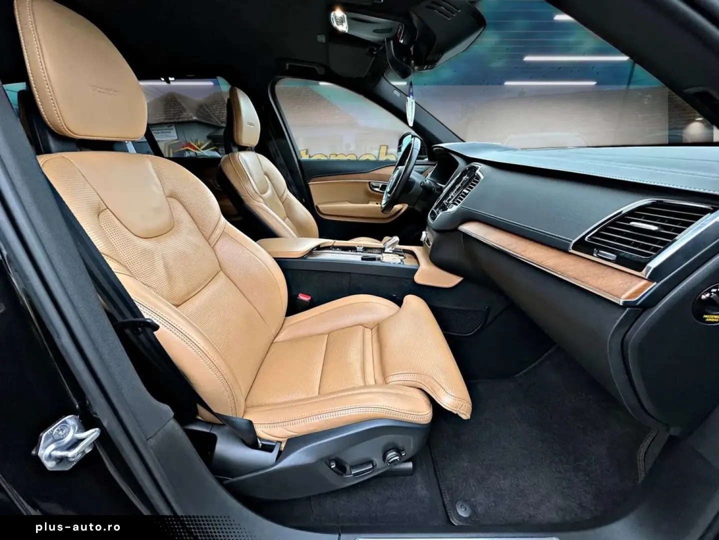 Volvo Xc-90