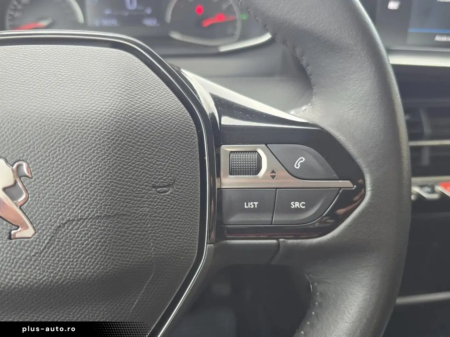 Peugeot 2008 1.2 PureTech Stt