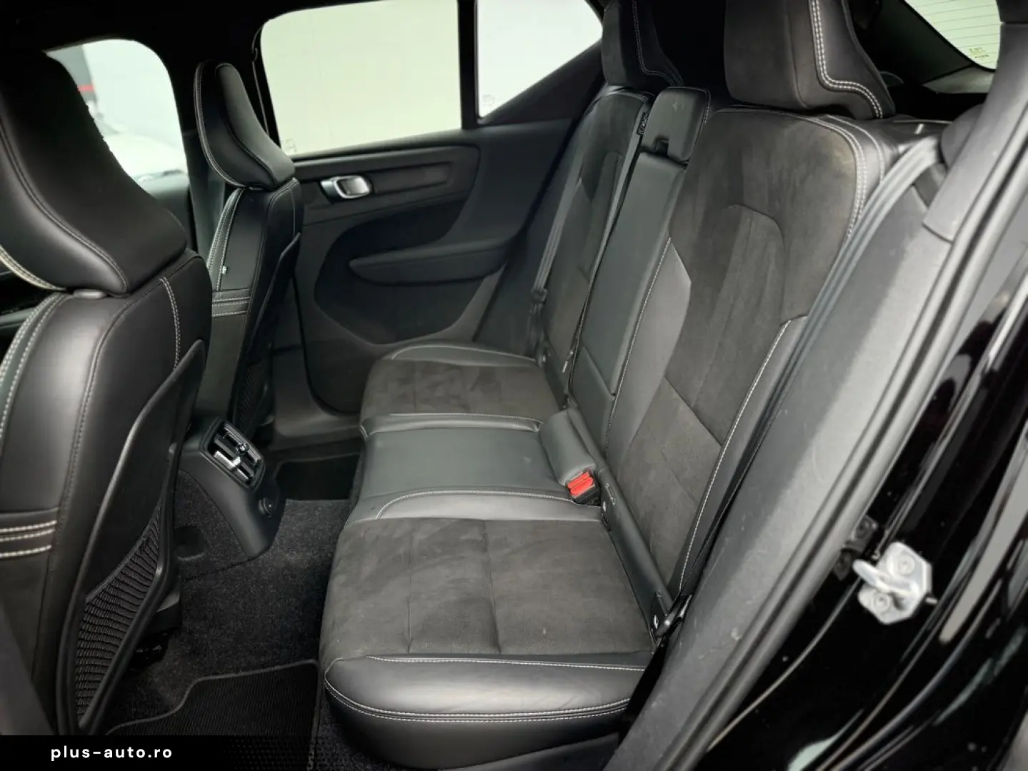 Volvo Xc-40