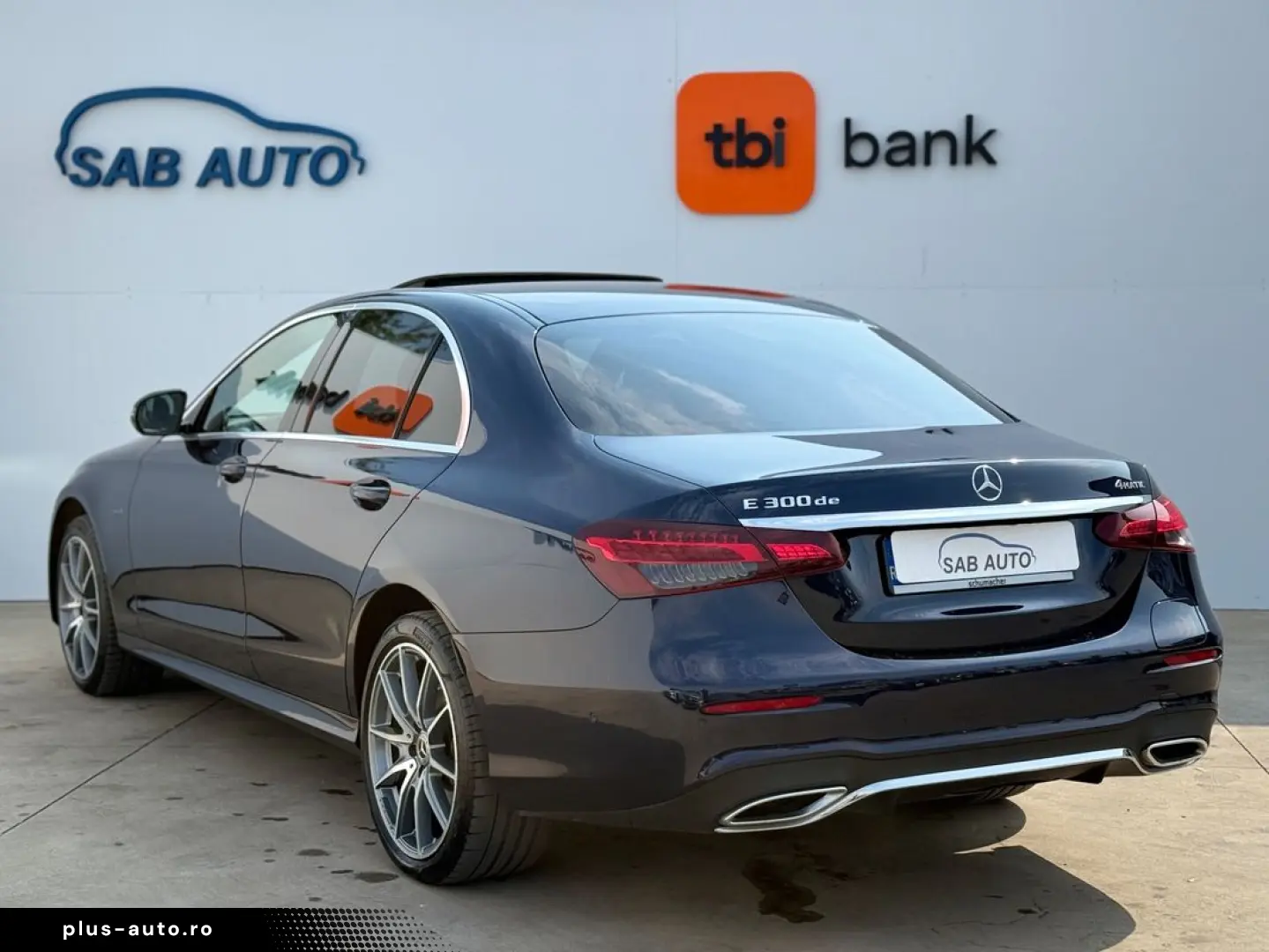 Mercedes-Benz E