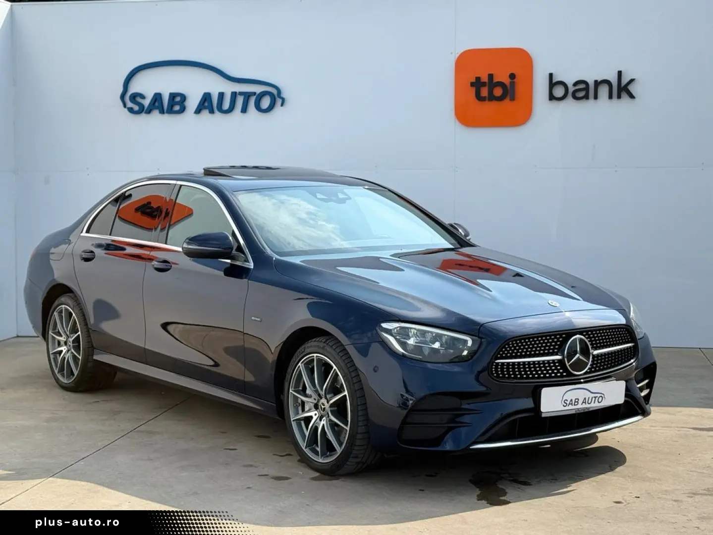 Mercedes-Benz E