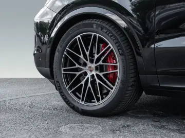 PORSCHE Cayenne S E-Hybrid Coupe 21'' BOSE…