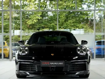 PORSCHE 911 (992) Coupé Carrera 4S  Chrono  Pano S-Abgas
