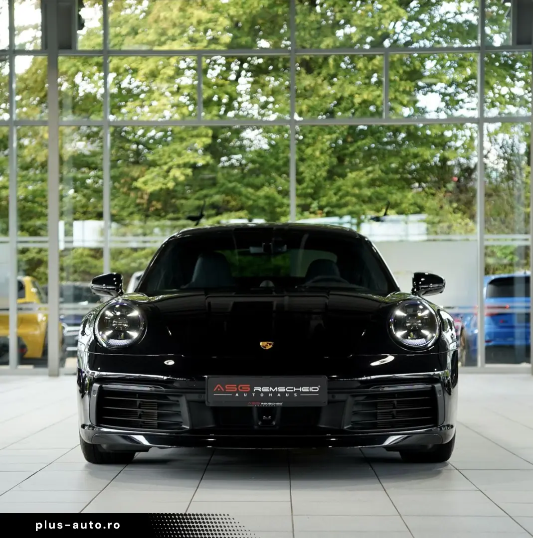 PORSCHE 911 (992) Coupé Carrera 4S  Chrono  Pano S-Abgas