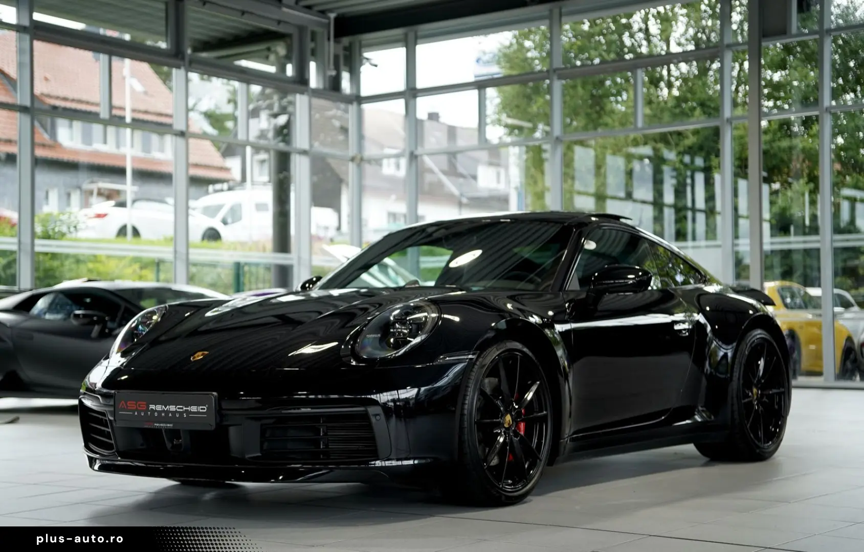 PORSCHE 911 (992) Coupé Carrera 4S  Chrono  Pano S-Abgas
