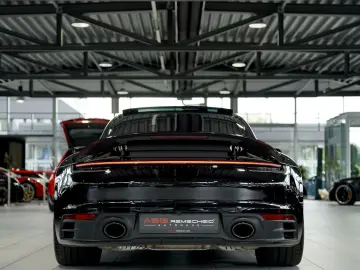 PORSCHE 911 (992) Coupé Carrera 4S  Chrono  Pano S-Abgas