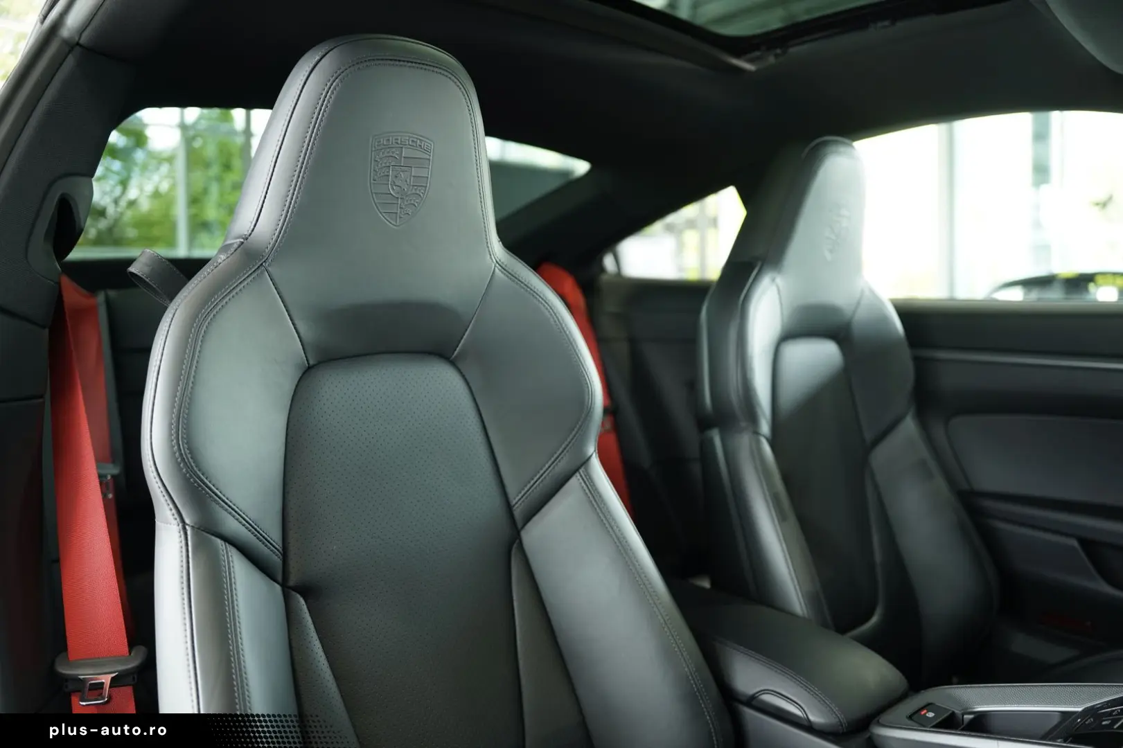 PORSCHE 911 (992) Coupé Carrera 4S  Chrono  Pano S-Abgas