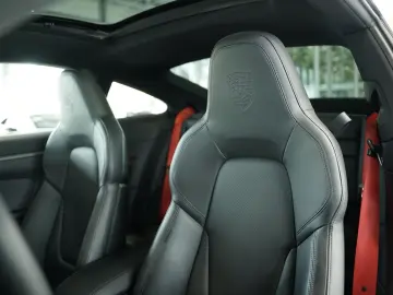 PORSCHE 911 (992) Coupé Carrera 4S  Chrono  Pano S-Abgas