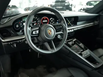 PORSCHE 911 (992) Coupé Carrera 4S  Chrono  Pano S-Abgas