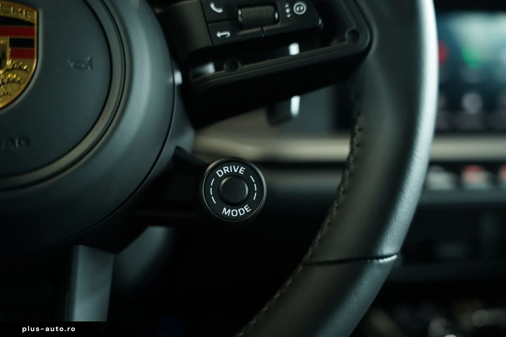 PORSCHE 911 (992) Coupé Carrera 4S  Chrono  Pano S-Abgas