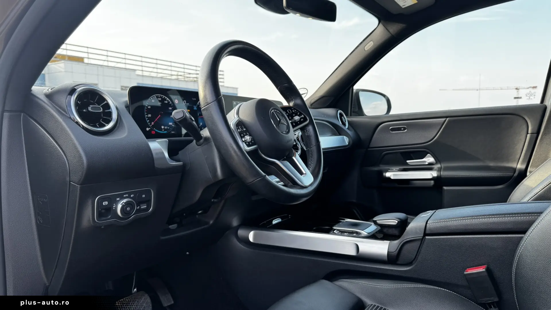 Mercedes-Benz GLB 200
