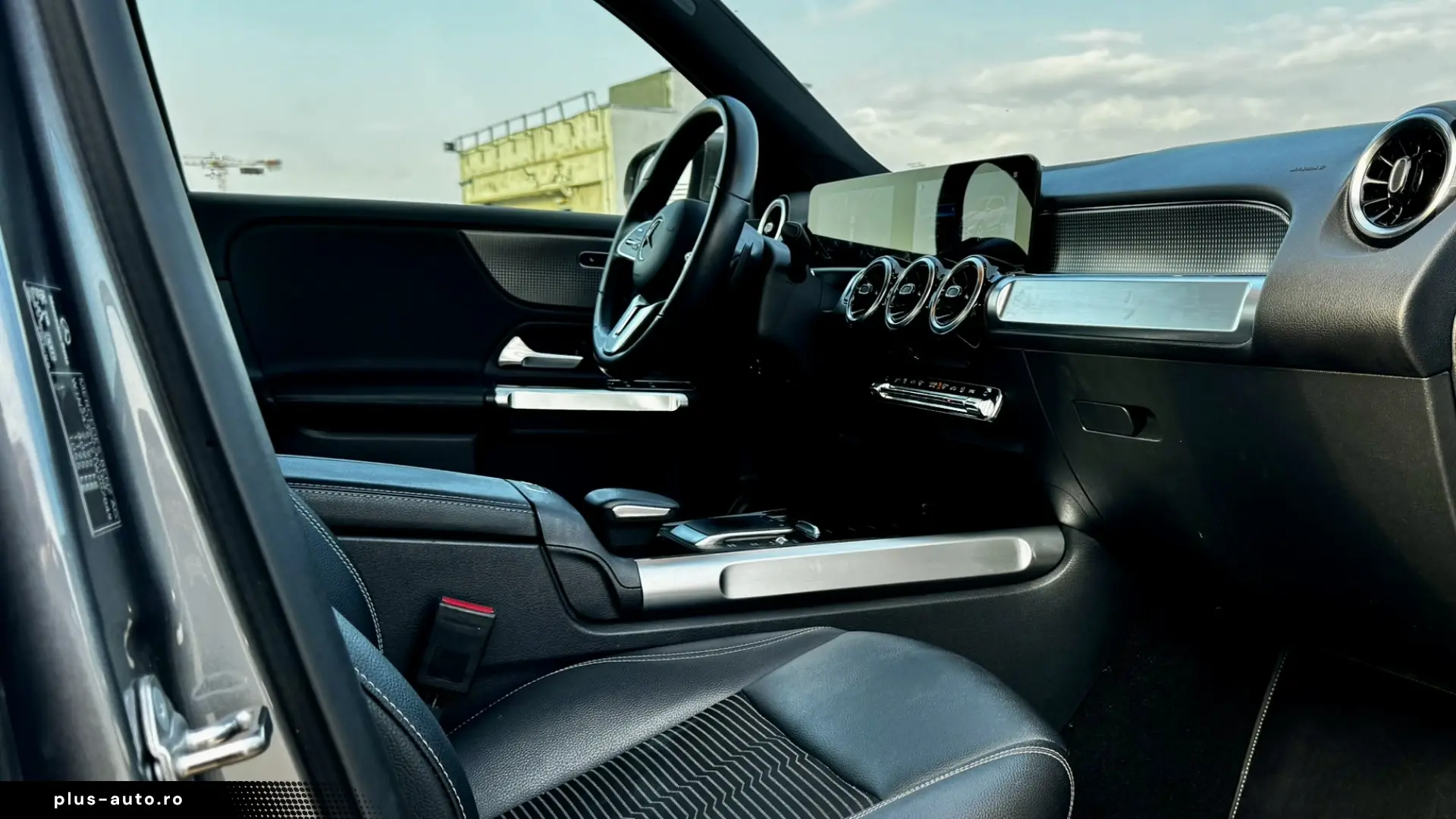 Mercedes-Benz GLB 200