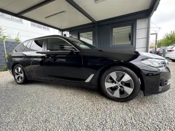 BMW 520d xDrive LEDER AHK NAVI PRO KAMERA LASER HUD