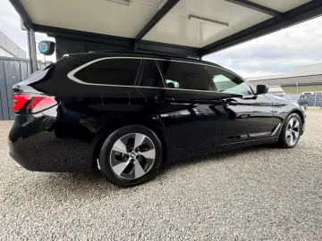 BMW 520d xDrive LEDER AHK NAVI PRO KAMERA LASER HUD