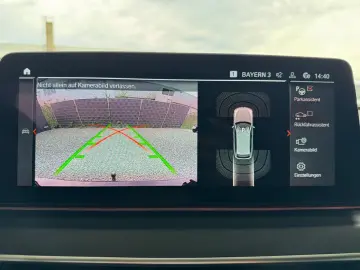 BMW 520d xDrive LEDER AHK NAVI PRO KAMERA LASER HUD