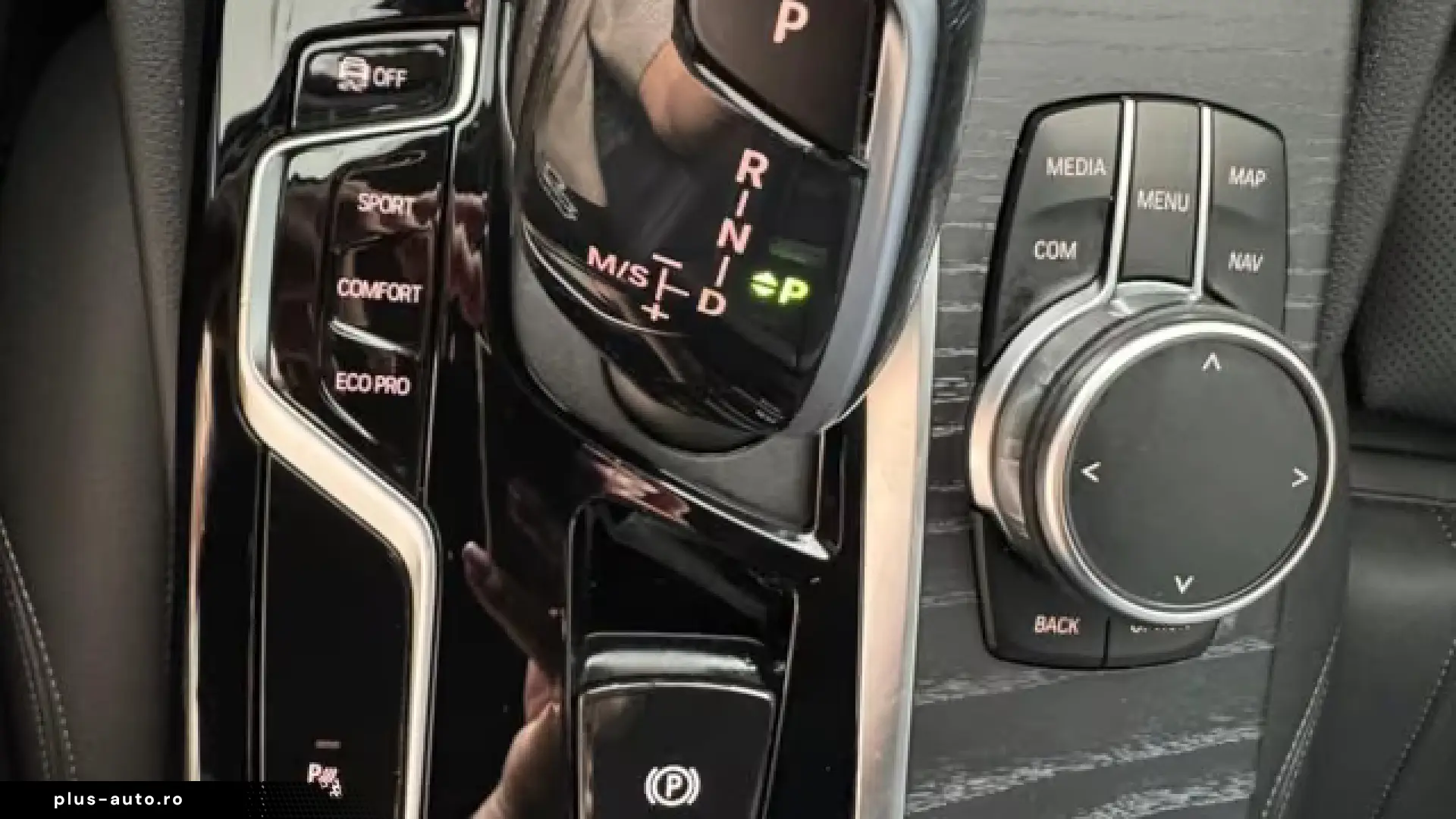 BMW 520d xDrive LEDER AHK NAVI PRO KAMERA LASER HUD