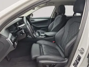 BMW 530d xDrive Touring