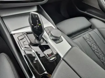 BMW 530d xDrive Touring