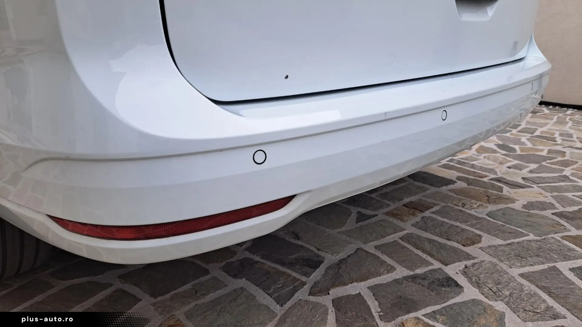 FORD TOURNEO CONNECT TITANIUM L2