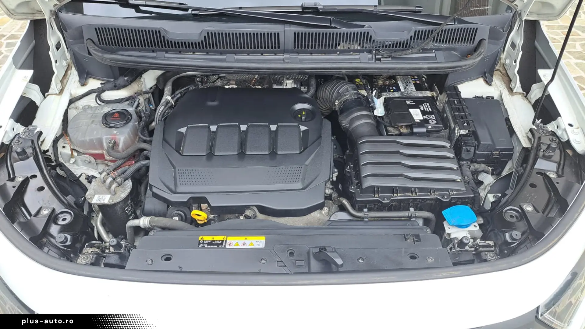FORD TOURNEO CONNECT TITANIUM L2