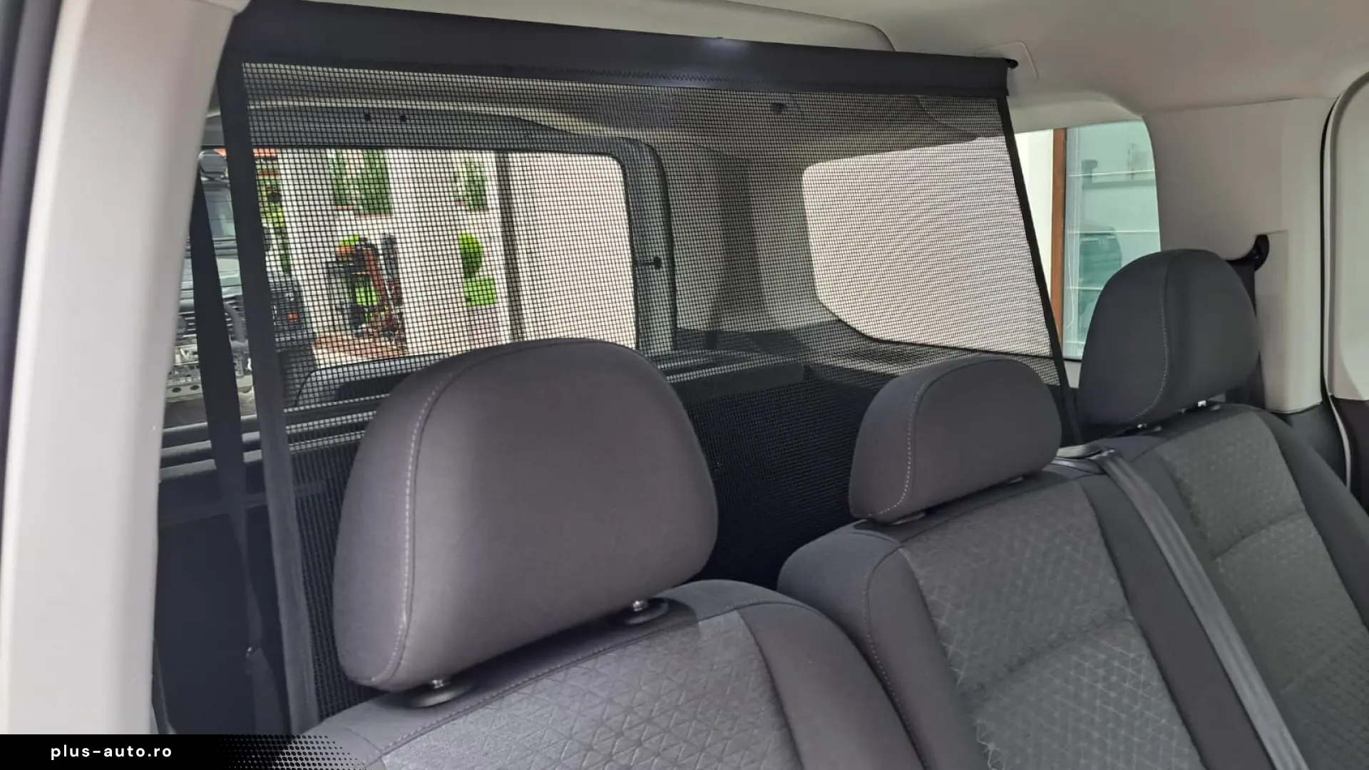 FORD TOURNEO CONNECT TITANIUM L2