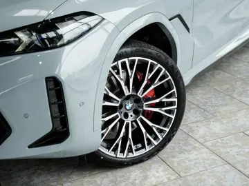 BMW X6 40d M SPORT PRO Luftf. 22LM 360K AHK Panora