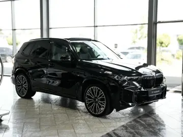 BMW X5 30xd M SPORT PRO 22LM 7SEATS CARBON Panorama