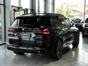 BMW X5 30xd M SPORT PRO 22LM 7SEATS CARBON Panorama