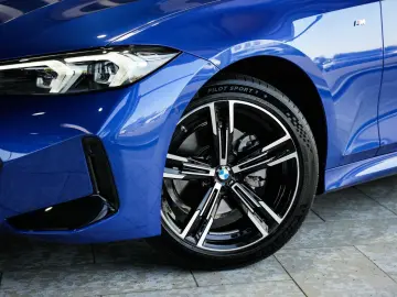 BMW 320d xDrive Touring M Sport Leder Kamera ACC