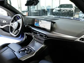 BMW 320d xDrive Touring M Sport Leder Kamera ACC
