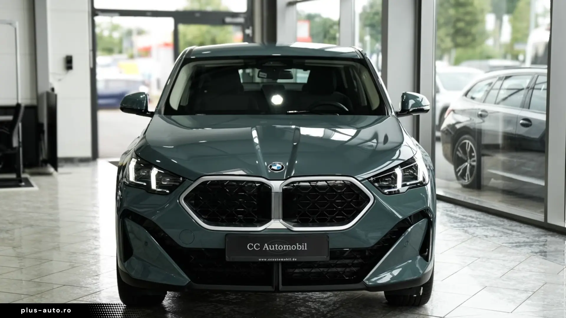 BMW X2 sDrive 18d comfort access camera
