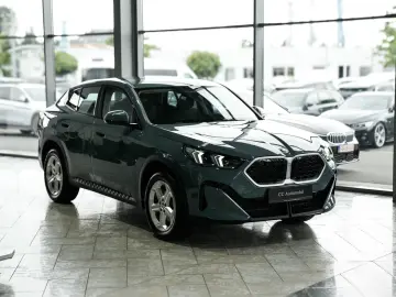 BMW X2 sDrive 18d comfort access camera