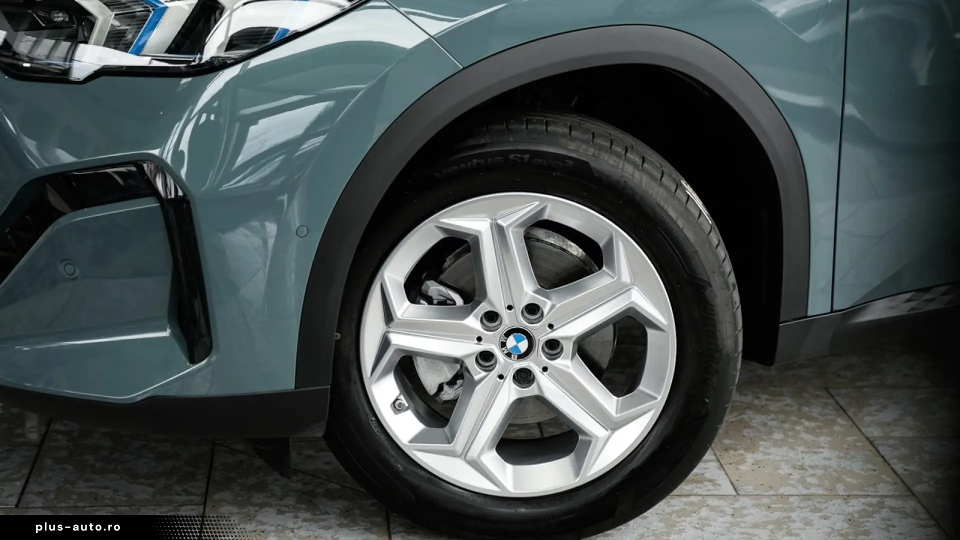 BMW X2 sDrive 18d comfort access camera