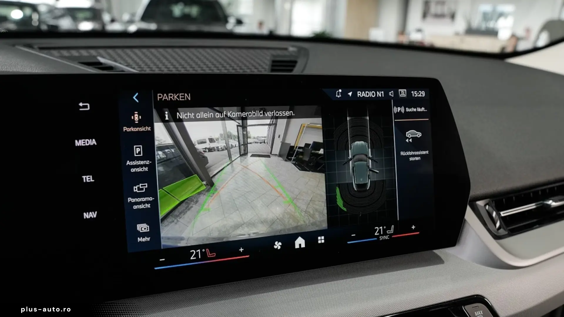 BMW X2 sDrive 18d comfort access camera