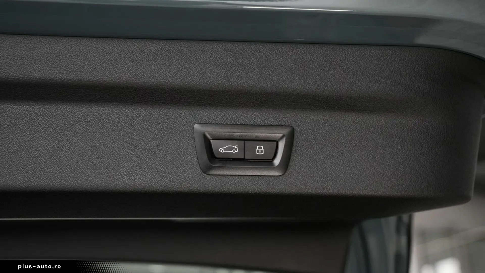 BMW X2 sDrive 18d comfort access camera