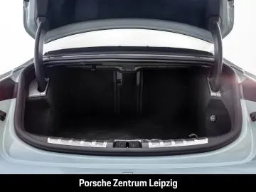 Porsche Taycan Turbo Burmester ActiveRide Night Vision
