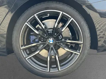 BMW M340i xD Tour ACC 360  Pano 19 M H K HUD Navi