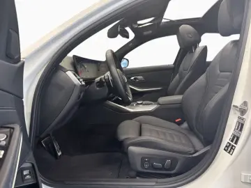 BMW M340i xDrive Touring M Sport  DAB  AHK  19  HiFi