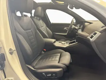 BMW M340i xDrive Touring M Sport  DAB  AHK  19  HiFi